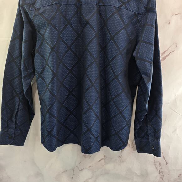 Foxcroft Shirt Womens 10 P Blue Plaid Button Up Wrinkle Free Non Iron Diamond - Picture 7 of 14